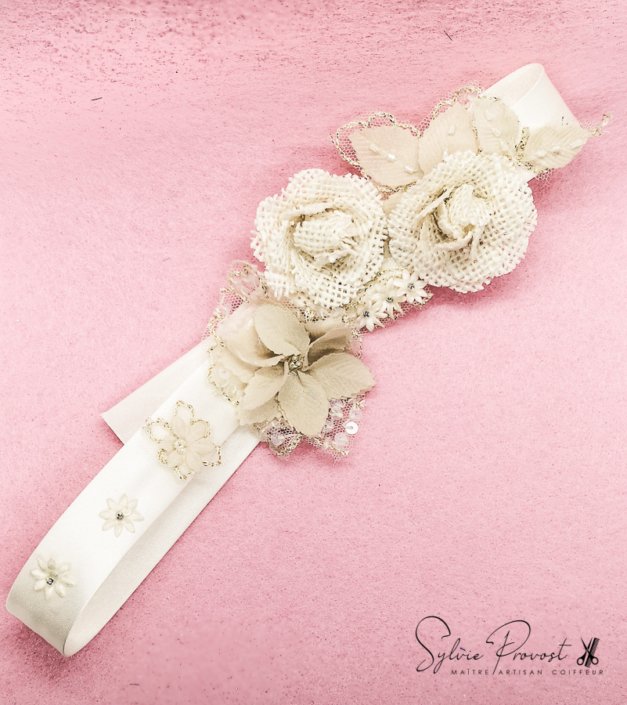 Headband crème avec fleurs et strass
